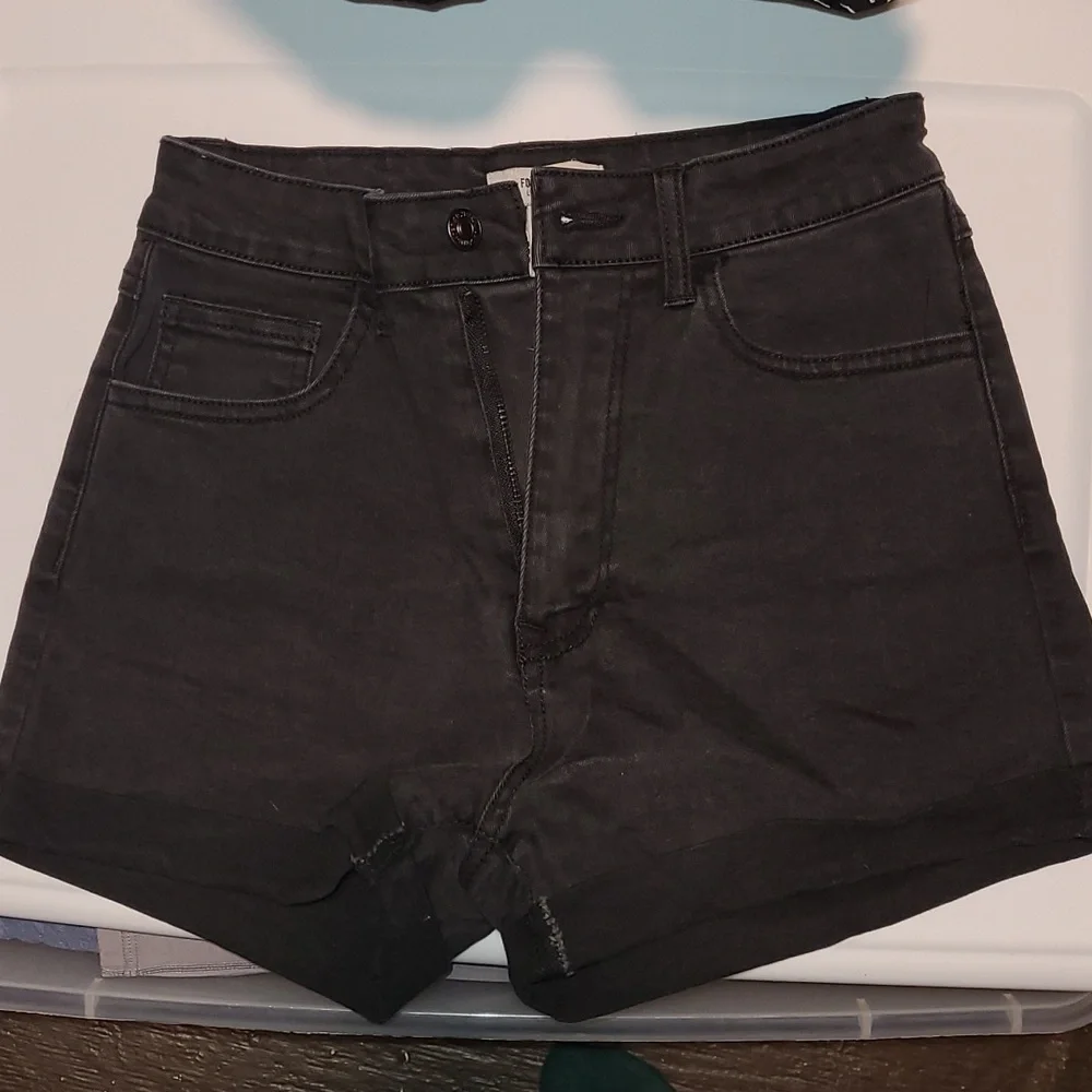 F21 High Rise Shorts - Picture 1 of 3